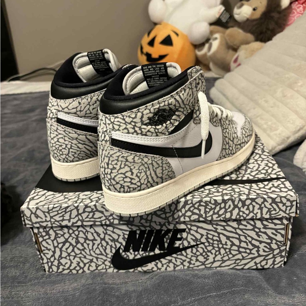 Nike Kids Shoes in Black and White